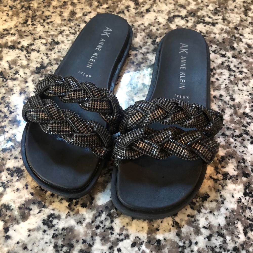 Black Braided Sparkly Slide